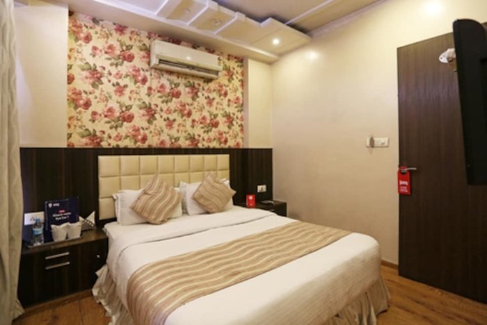 OYO 1807 Hotel Platinum Inn - Reviews & Photos