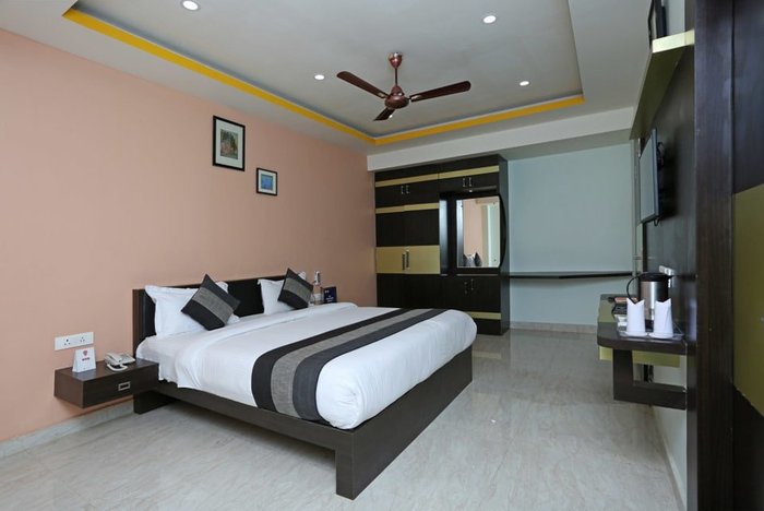 HOTEL 7SAAT - Prices & Reviews (Bhubaneswar, Odisha)