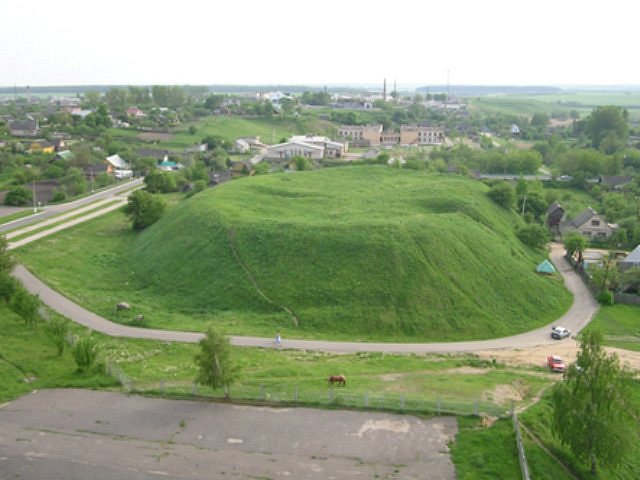 Zamkovaya Mountain image