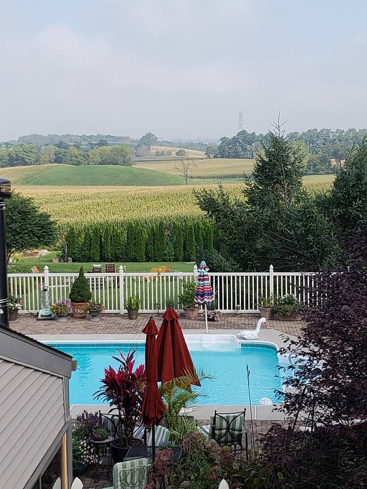 Annville Inn Pool: Pictures & Reviews - Tripadvisor