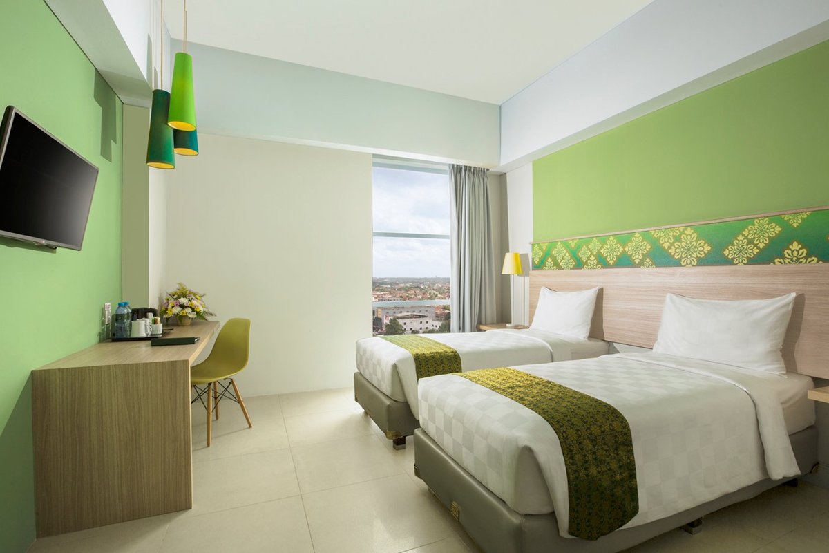 Khas Pekanbaru Hotel Rooms: Pictures & Reviews - Tripadvisor