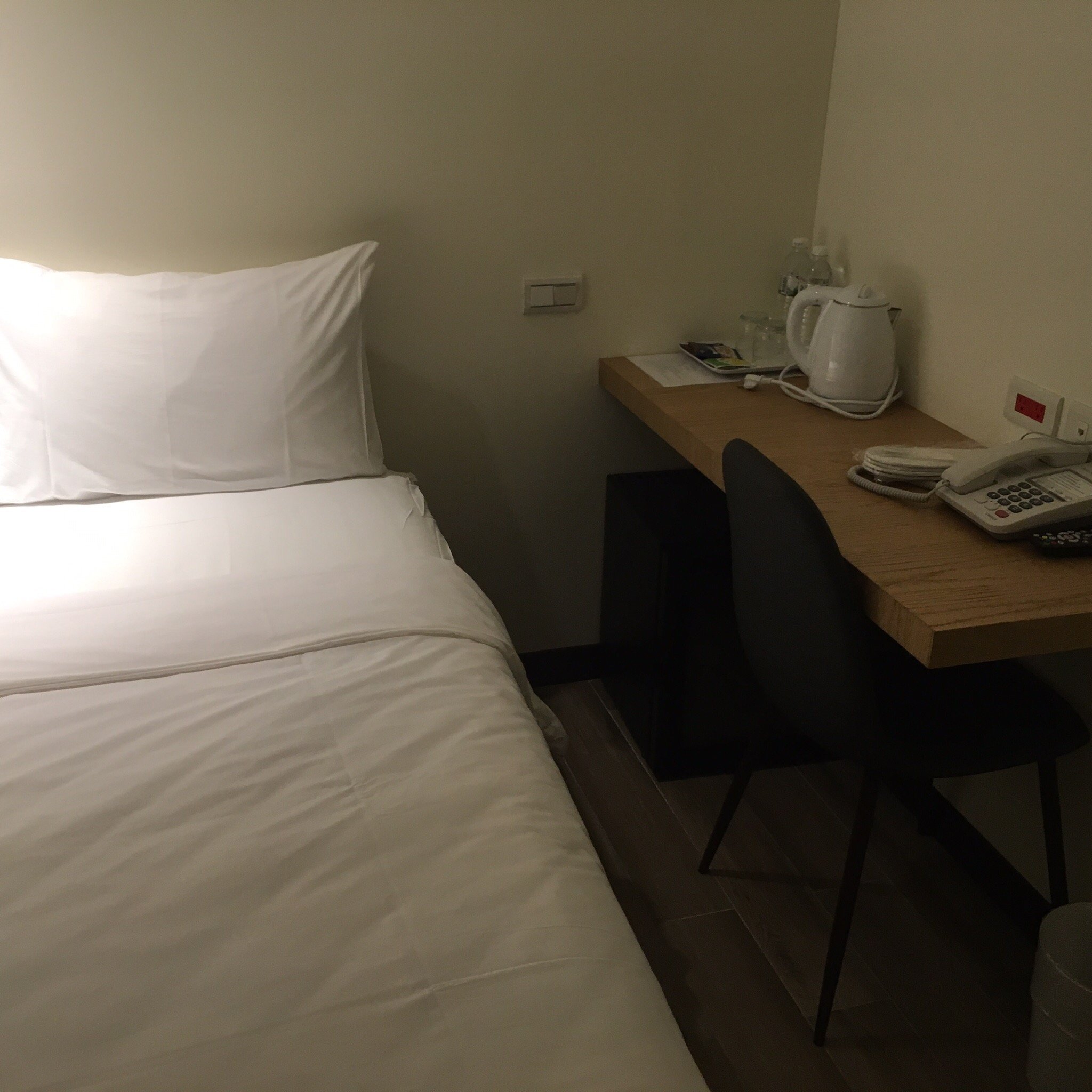 HONEST & WARM HOTEL - Updated 2023 Prices & Reviews (Taoyuan District)