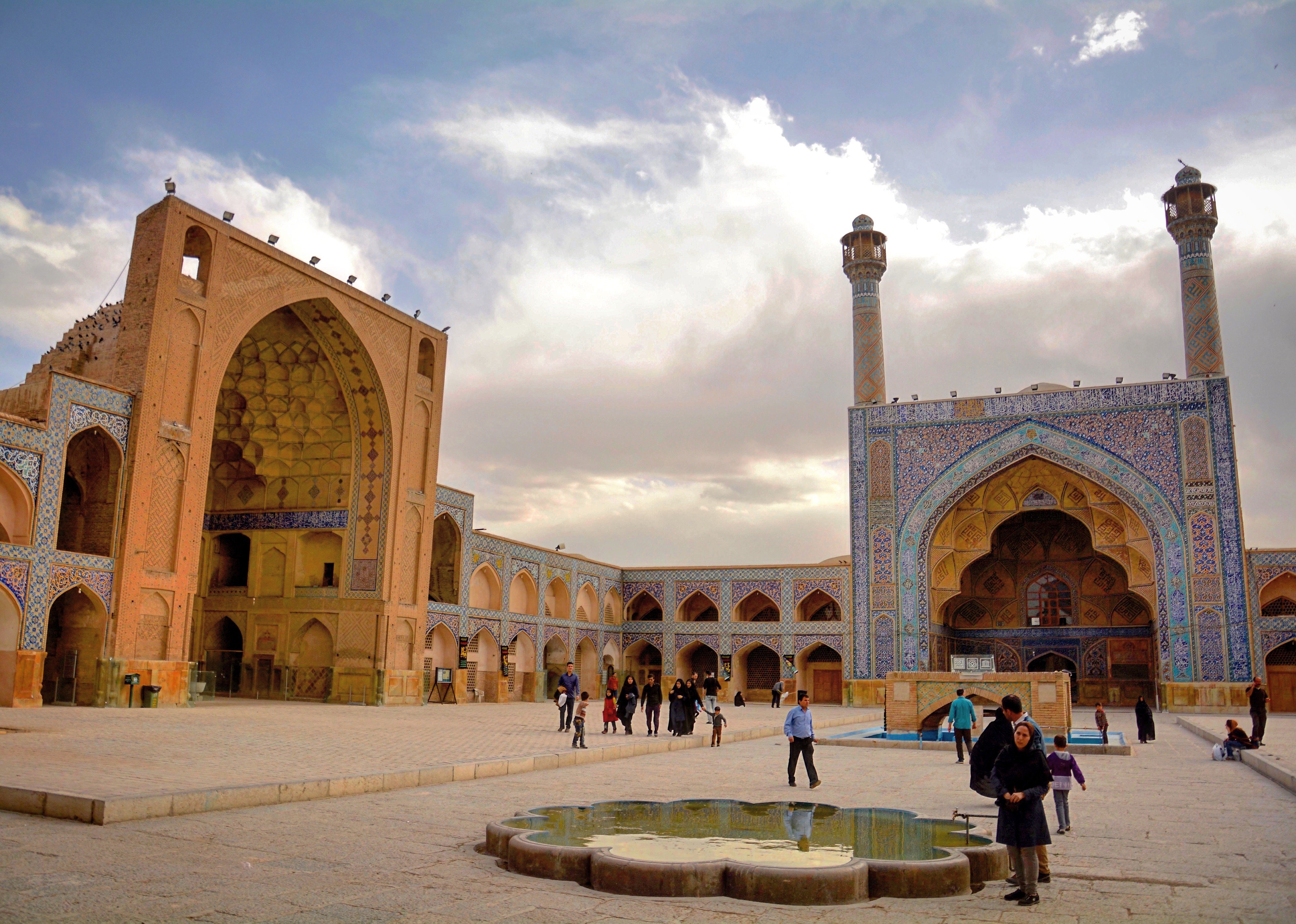 Jameh Mosque Of Isfahan