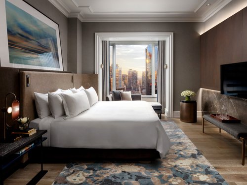 THE ST. REGIS TORONTO - Prices & Hotel Reviews (Ontario)