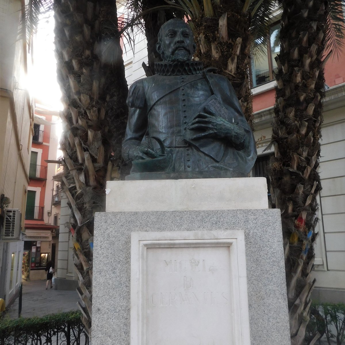 monumento-a-cervantes-s-ville-ce-qu-il-faut-savoir