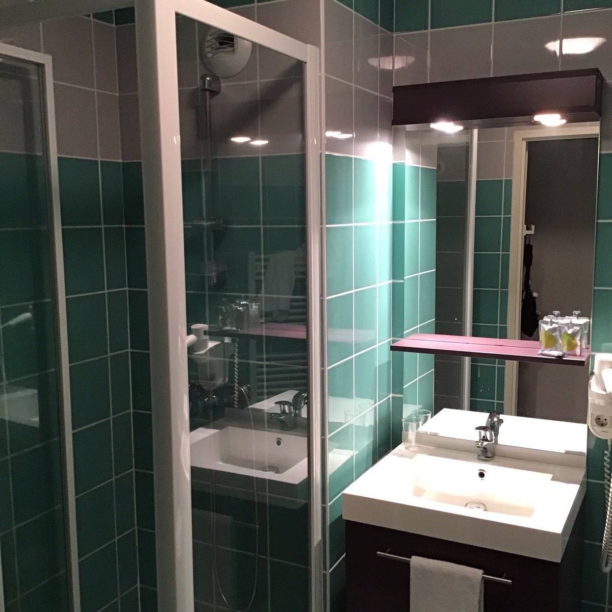 HÔTEL ALL SUITES LE TEICH Updated 2024 Prices, Reviews, and Photos