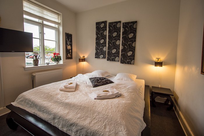 Bed and breakfast hotel. Отель Bed and Breakfast. BB (Bed and Breakfast). Bed & Breakfast Band. Marburg b&b Hotel.