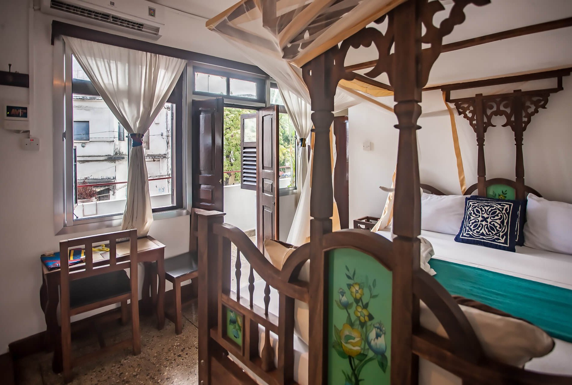 Zenji Hotel by null