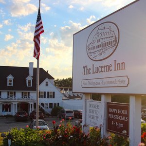 The Lucerne Inn is a well kept historic Inn with beautiful lake and mountain views.