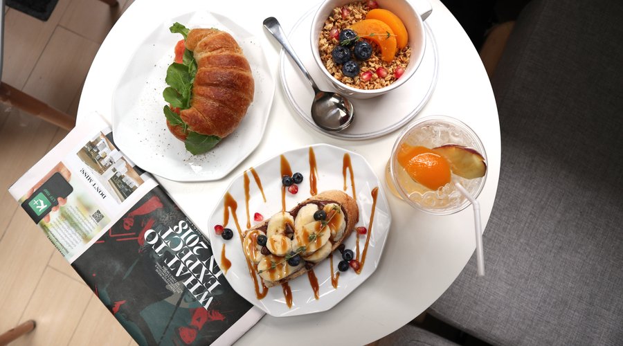Croissant Salmon, Granola Bowl, Banana-Nutella Toast
