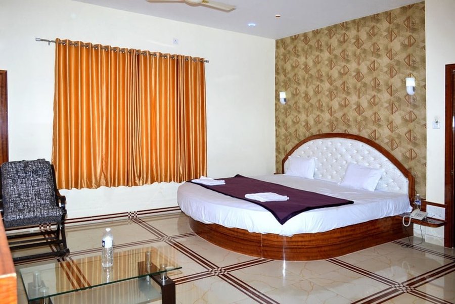 Clarification on Railways list of holiday homes