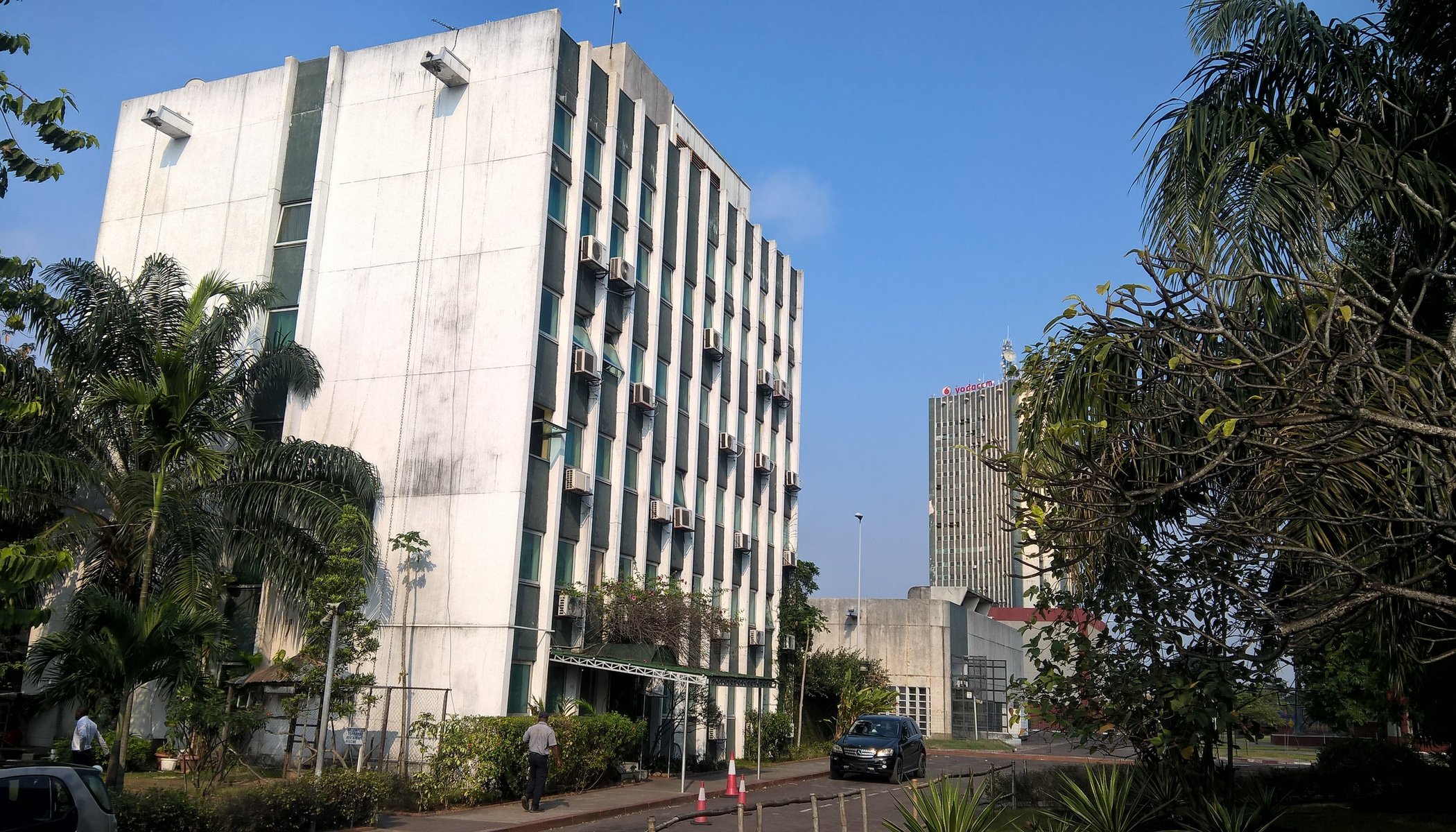 Hôtel Invest image