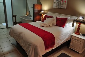 Room & Suite