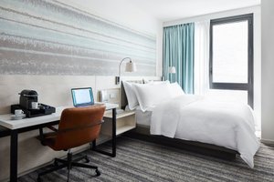 Room & Suite