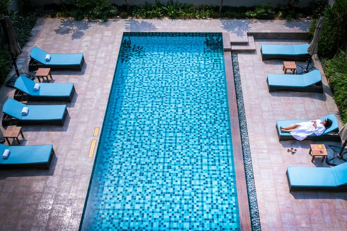 Andaz Delhi, By Hyatt Pool: Pictures & Reviews - Tripadvisor