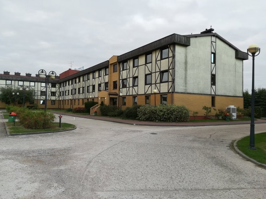 hotel tarnowo podgórne 500