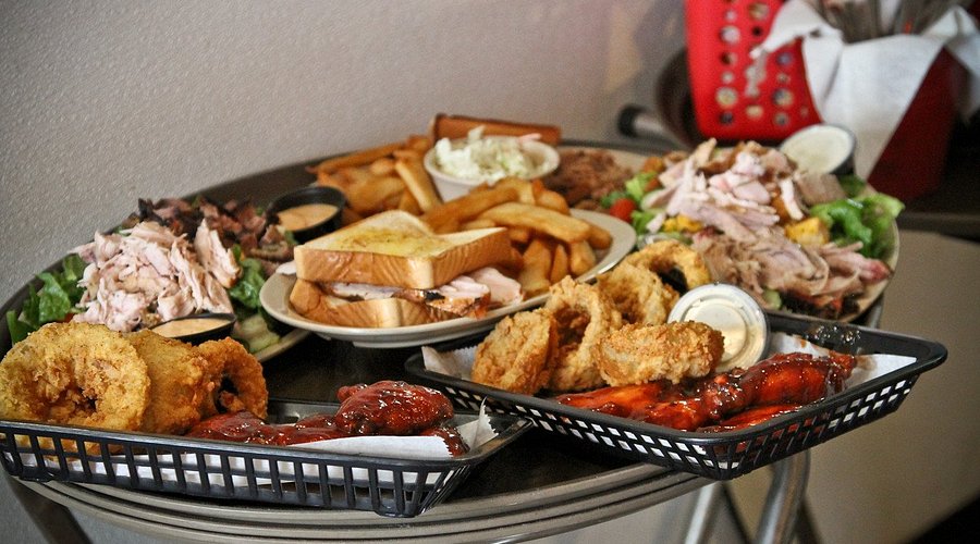 Monroe's Smokehouse Bar B-Q