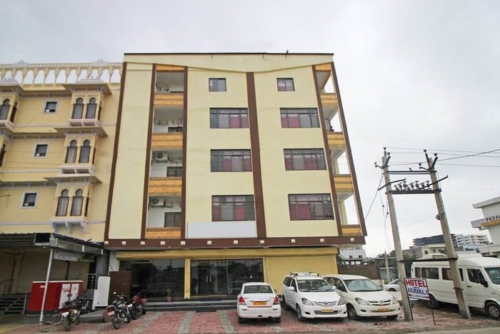 Collection O Hotel Krishna Palace - Prices & Specialty Hotel Reviews 