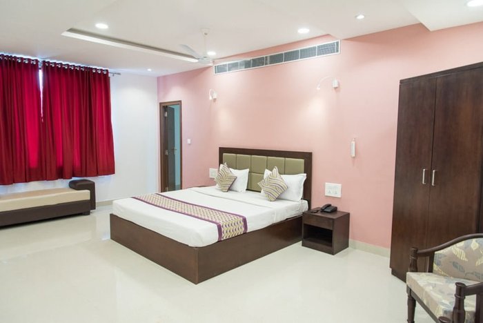 OYO 10147 HOTEL ICON - Reviews (Udaipur, India)