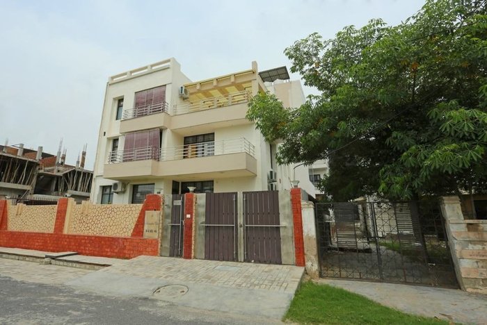 Oyo 9340 Aanandam Villa - Prices & Hotel Reviews (noida, India)