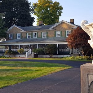 Julia's Bed & Breakfast