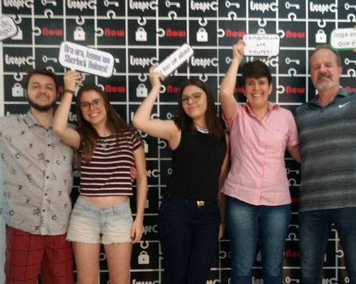 Escape rooms voltam a funcionar em SP, agora também com versões online e  até delivery - 16/09/2021 - Passeios - Guia Folha