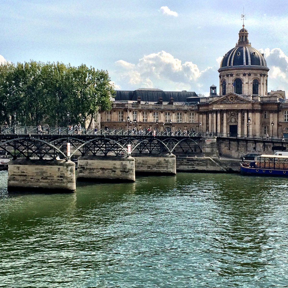 Pont des Arts in Paris - Misadventures with Andi