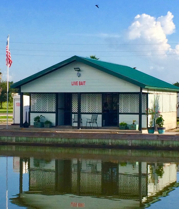 Hackberry Fishing And Lodging