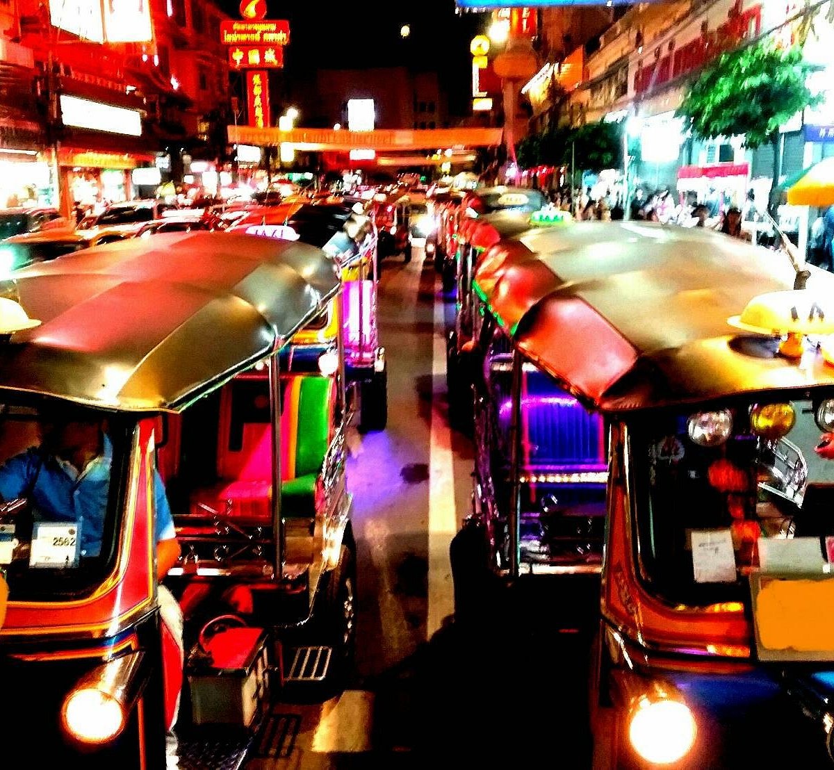 Красная улица бангкок