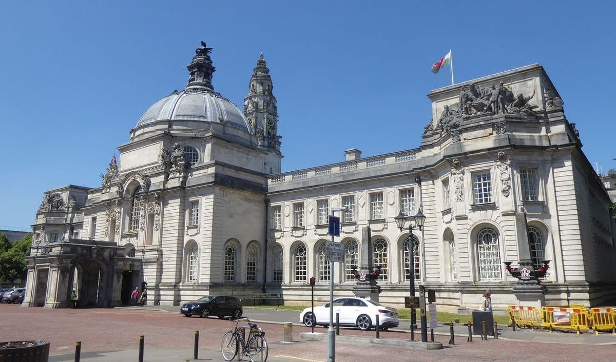 Parking - Cardiff City Hall