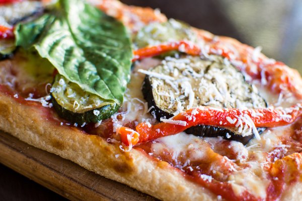 The 10 Best Pizza Places in Orlando Near Disney!