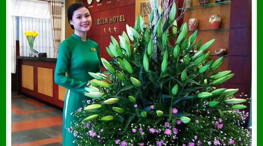 Lễ Tân