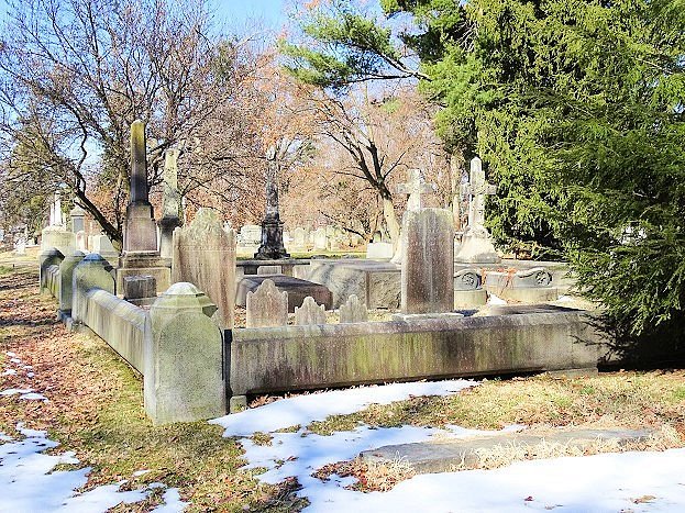 Harrisburg Cemetery image