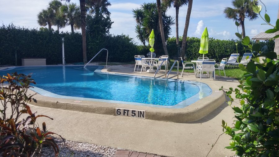 Turtle Crawl Inn Resort Updated 2020 Prices Reviews Longboat Key Fl Tripadvisor