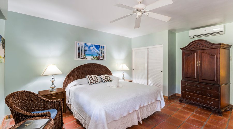 Gardenview Room