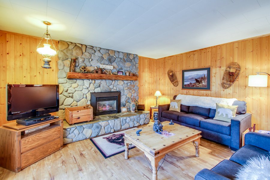 SPRUCE GROVE TAHOE CABINS - Prices & Campground Reviews ...