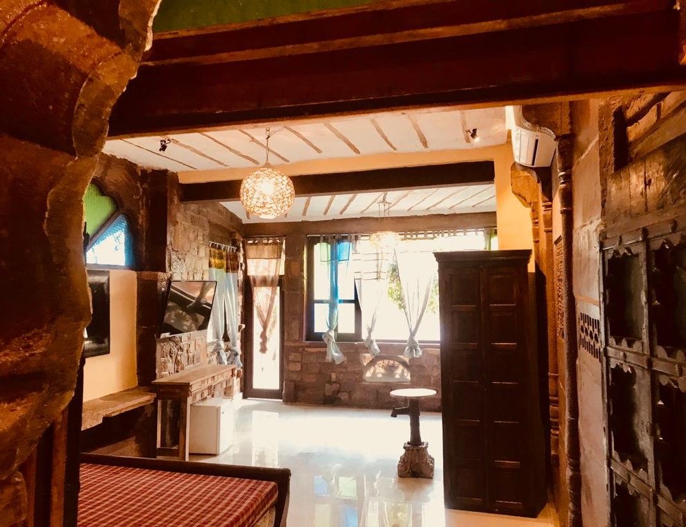 JHANKAR HAVELI by null
