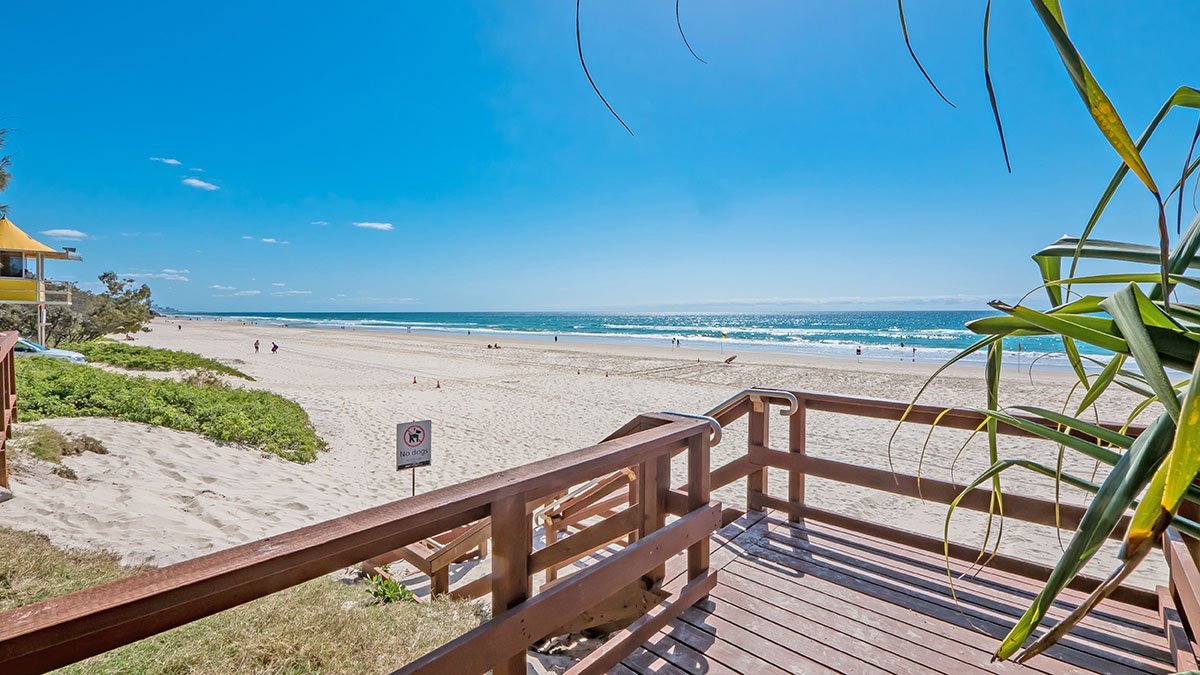BURLEIGH ON THE BEACH - Updated 2024 Prices & Condominium Reviews (Burleigh Heads, Gold Coast) BURLEIGH ON THE BEACH - Updated... 