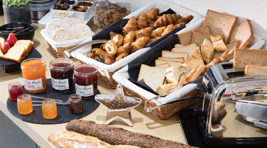 Buffet petit déjeuner