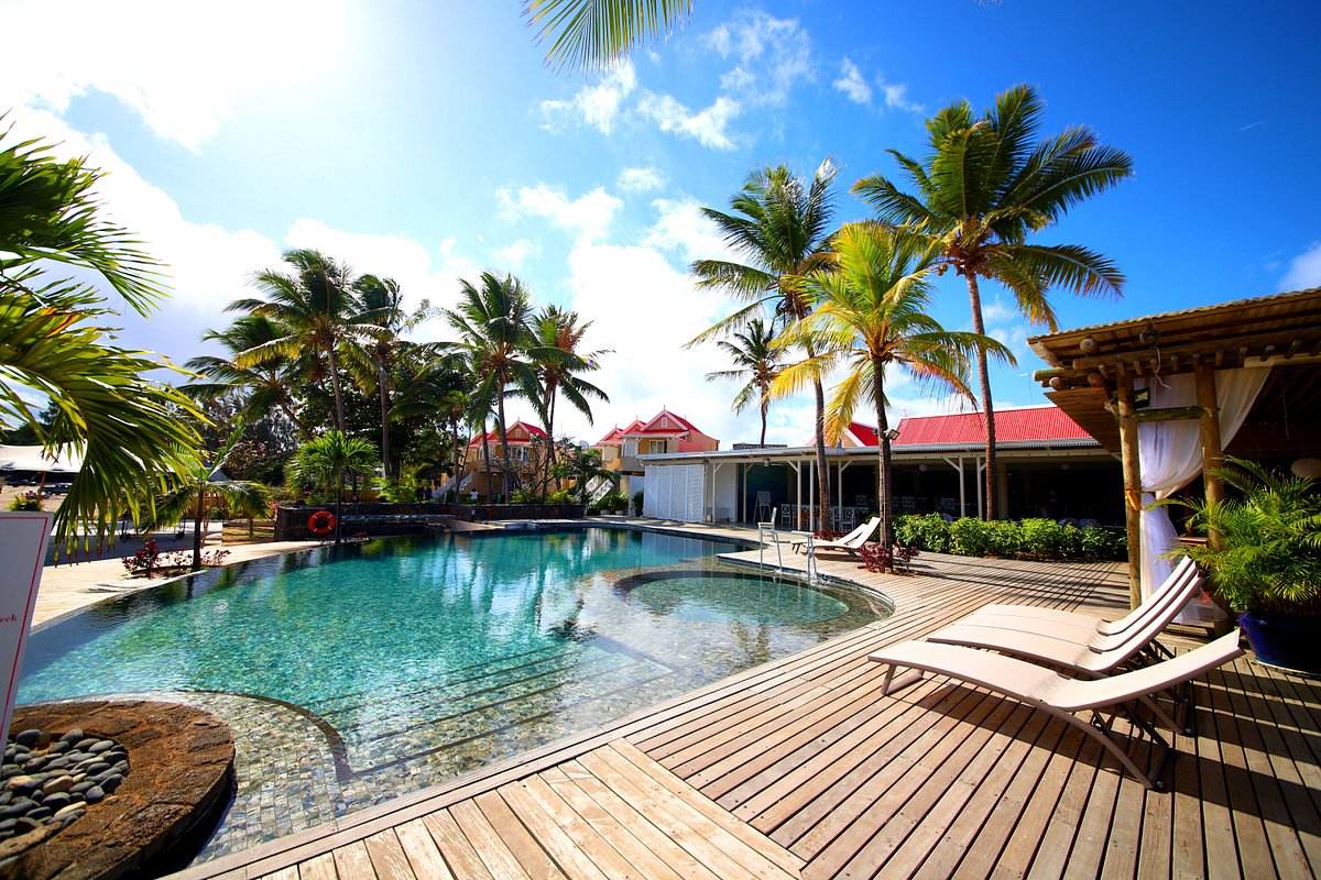 Villas Caroline Beach Hotel, hotel in Mauritius