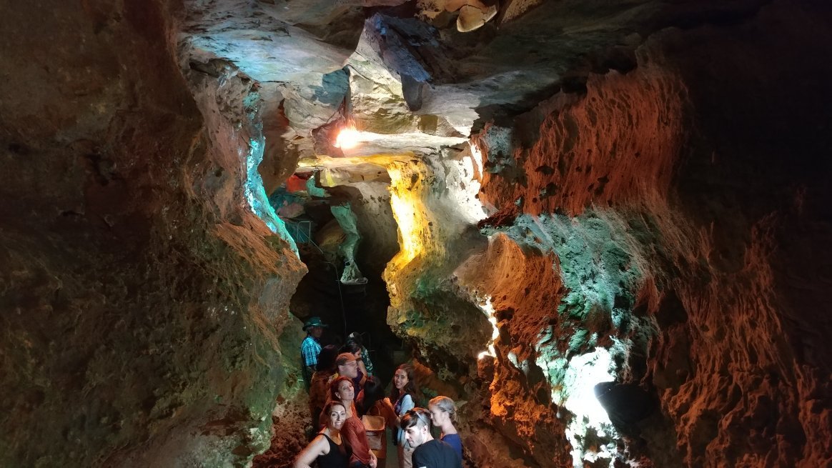 Wonder World Cave and Park