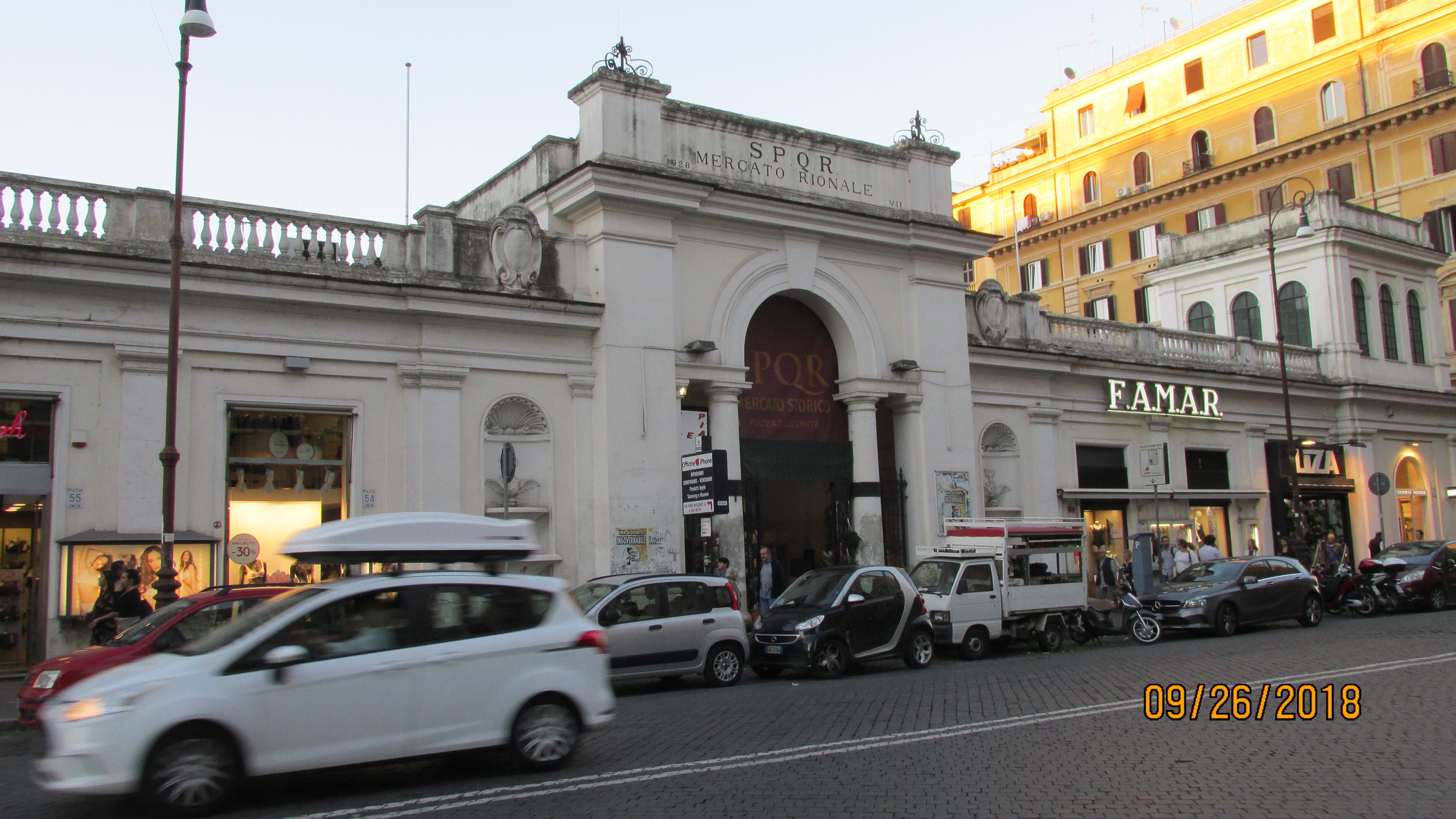 Vans store via shop cola di rienzo