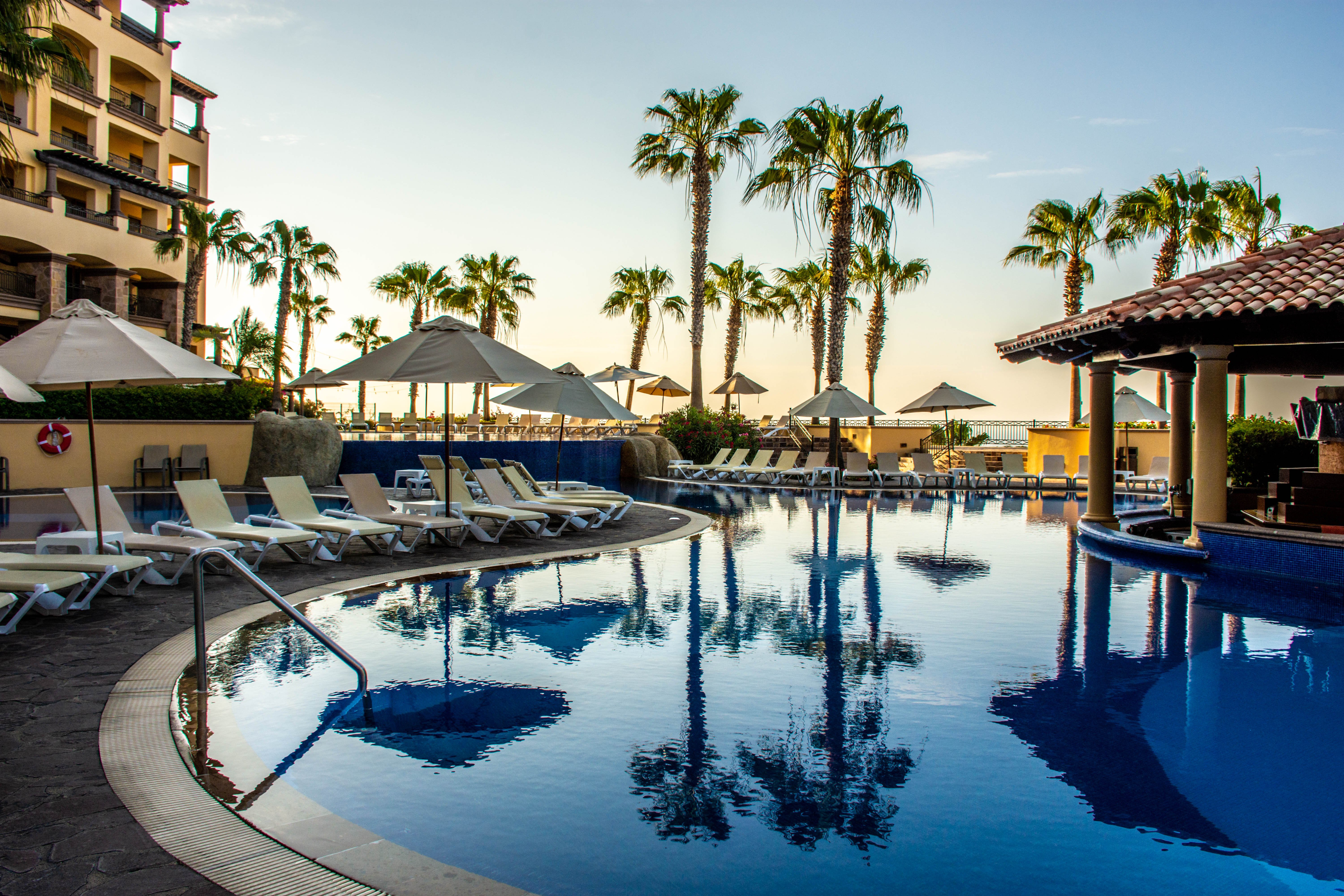 pueblo bonito sun set