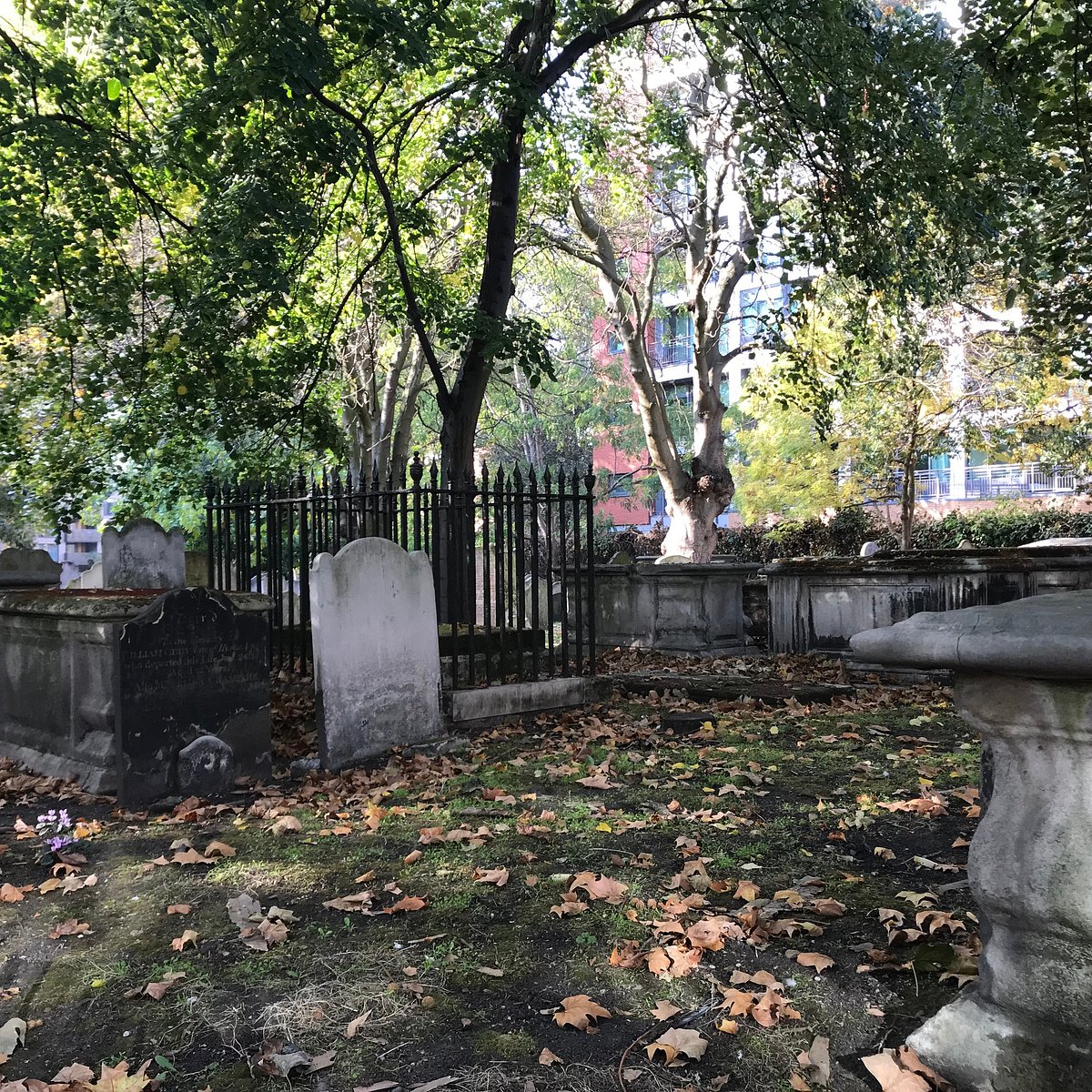 Bunhill Fields, Лондон - Tripadvisor