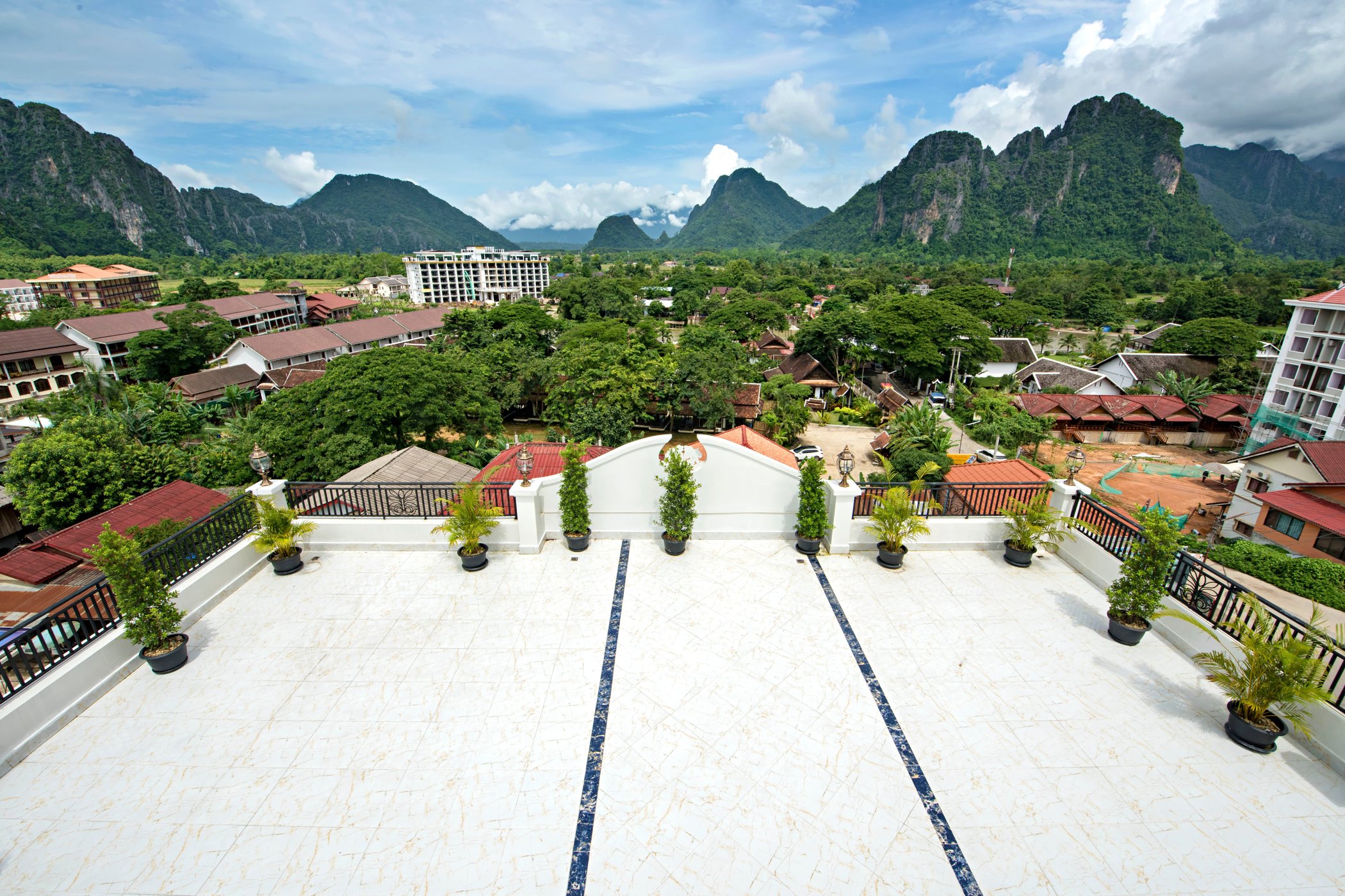 Eden De Vang Vieng Hotel image