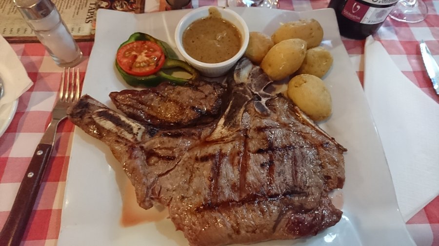 T-Bone and trimmings (pepper sauce highly recommended)