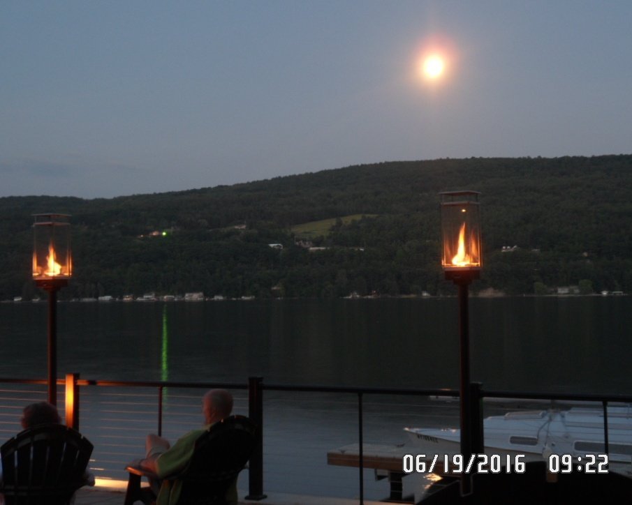 KEUKA LAKESIDE INN Updated 2024 Hotel Reviews Hammondsport NY   Moon Over Keuka Lake 