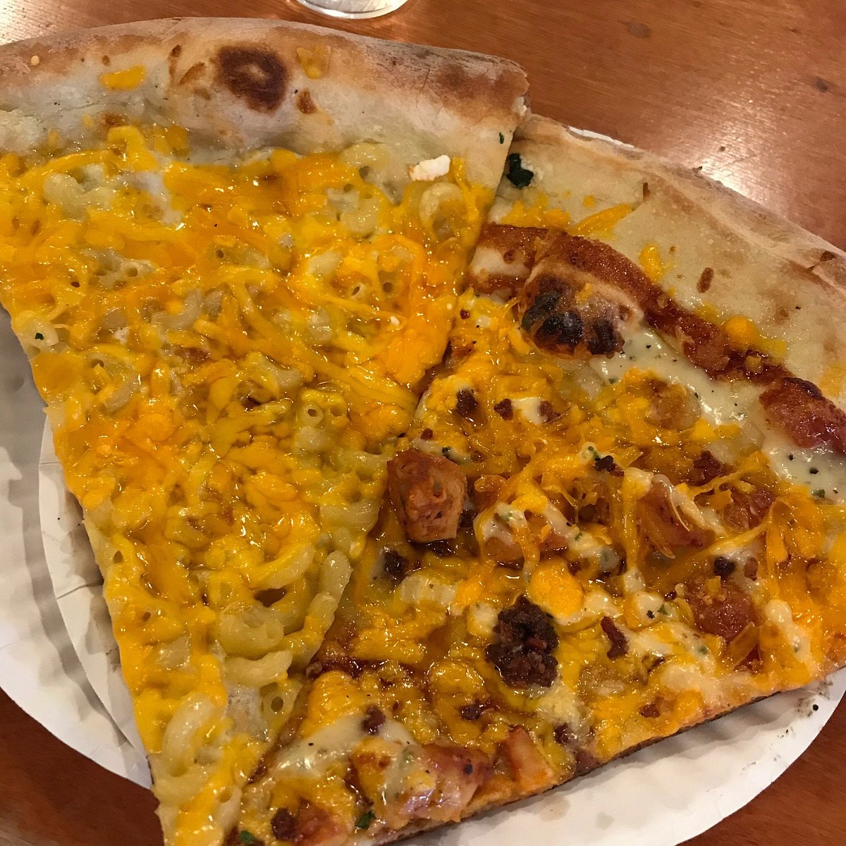 IAN'S PIZZA MADISON | FRANCES STREET - Menu, Prices & Restaurant