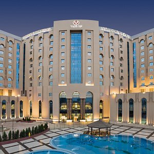 Tolip Golden Plaza Hotel, hotel in Cairo