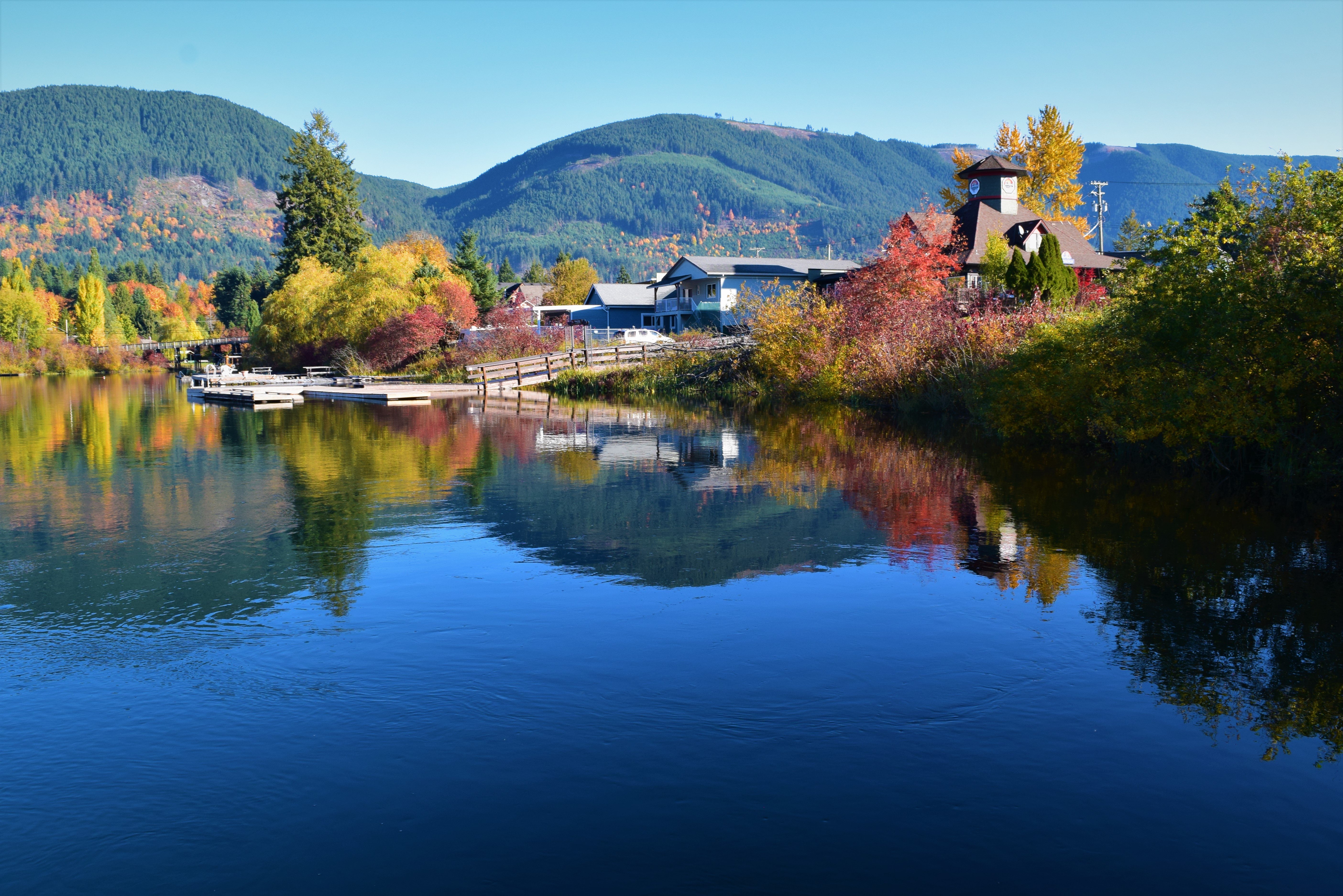 COWICHAN LAKE VISITOR SERVICES (Lake Cowichan) - All You Need To Know ...